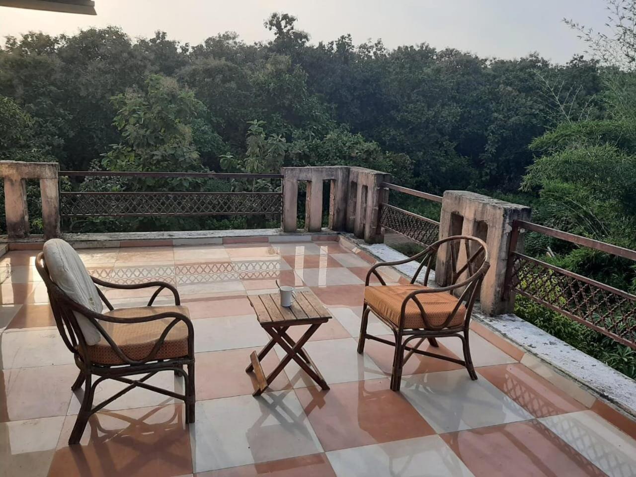 Gir Lions Paw Resort With Swimming Pool Sasan Gir Ngoại thất bức ảnh