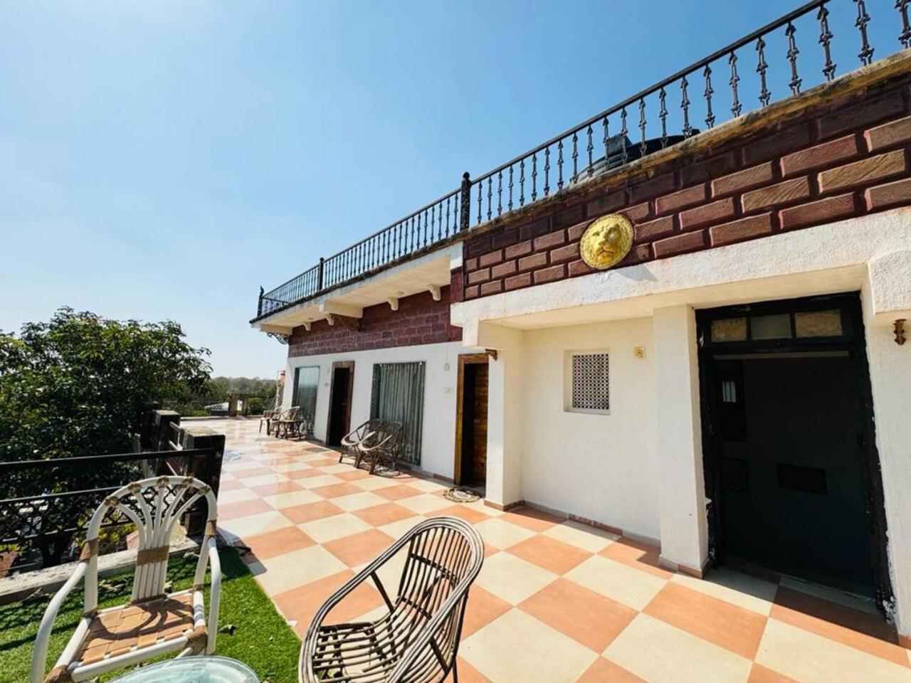 Gir Lions Paw Resort With Swimming Pool Sasan Gir Ngoại thất bức ảnh